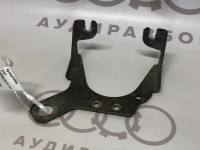 Кронштейн VAG 026906287L на Ауди 80/90/100 B3, B4, C3, C4