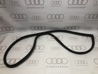 Уплотнитель двери внутри слева спереди VAG 4A0831721J на Ауди 100/A6 C4