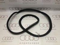 Уплотнитель двери внутри справа сзади VAG 893833722C на Ауди 80/90 B3, B4