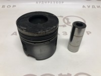 Поршень на 1, 2 цилиндр STD VAG 028107065D на Ауди 80 B4