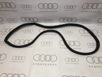 Уплотнитель двери внутри слева сзади VAG 893833721C на Ауди 80/90 B3, B4