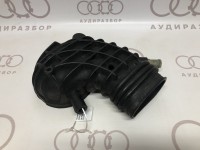 Патрубок VAG 035133357M на Ауди 100 C3, C4