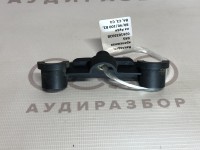 Накладка, крепежная VAG 026103592B на Ауди 80/90/100 B3, B4, C3, C4