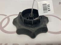 Кронштейн крепления запасного колеса VAG 4A0803899C на Ауди 80 B4