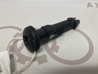 Направляющая для подголовника с регулировкой VAG 443881920 на Ауди 80/90/100 B3, C3