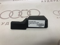 Накладка для направляющей VAG 8L0881350 на Ауди A3/A6 8L, C5