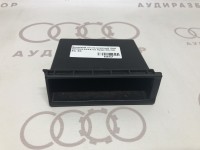 Вещевой отсек верхний VAG 893941561A на Ауди 80/90 B3, B4