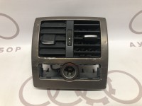 Воздуховод отопителя VAG 4B0819209 4B0819203 на Ауди A6 C5