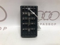 Дефлектор воздуховода VAG 443819985B на Ауди 100 C3