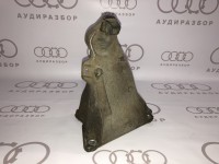 Кронштейн двигателя правый 4A0199308 на Ауди 100/A6 4A2, C4