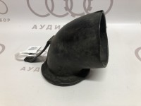 Шланг забора воздуха VAG 026133853A на Ауди 80/90 B3, B4