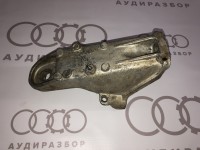 Кронштейн двигателя левый 431199307J на Ауди 100 443, 44Q, C3
