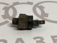 Термовыключатель VAG 053919521 на Ауди 80/90/100 B3, C3