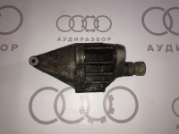 Кронштейн двигателя передний 035903143D на Ауди 100 443, 44Q, C3