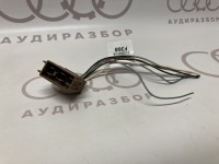 Кожух штекерного разъема VAG 443971831 на Ауди 80/90/100 B3, C3