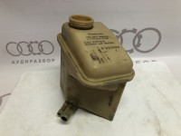 Бачок гидроусилителя VAG 4A0422371C 4A0422373A на Ауди 100/A6 C4