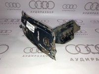 Несущая передняя панель правая VAG 8G0805856A на Ауди 80 B4