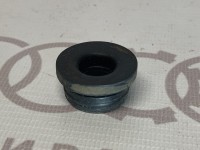 Заглушка VAG 357611817 на Ауди 80/90/100 B3, B4, C3, C4