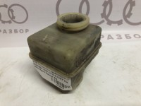 Бачок главного тормозного цилиндра VAG 191611307 на Volkswagen Passat B3