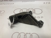 Скоба насоса ГУР VAG 050145531 050145531C на Ауди 80/90 B3, B4