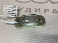 Плафон освещения номерного знака серый HELLA 4A0943021 на Ауди 80/100/A6 B4, C4