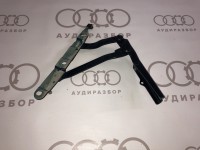 Петля крышки багажника левая 8A5827301B 8A5827301 на Ауди 80/90 893, 89Q, 8A2, B3, 8C2, B4