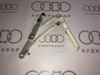 Петля крышки багажника левая 8A5827301B 893827301A на Ауди 80/90 893, 89Q, 8A2, B3, 8C2, B4