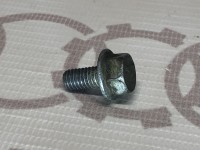 Болт с шестигранной головкой VAG N01021527 на Ауди 80/90/100/A4/A6 B3, B4, C3, C4, B5, C5, B2