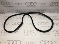 Уплотнитель крышки багажника VAG 4A5827705 на Ауди 100/A6 C4