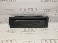 Панель для номерного знака VAG 4A5853465 на Ауди 100 C4
