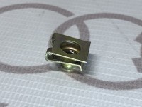 Гайка вставная VAG N90475901 N90475903 на Ауди 100/A6 C4