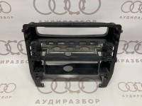 Вставка для панели приборов VAG 4A0857007 на Ауди 100/A6 C4