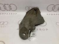 Опора двигателя правая VAG 4A0199312 на Ауди 100/A6 C4