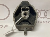 Cайлентблок КПП VAG 4A0399151E на Ауди 100/A6 C4