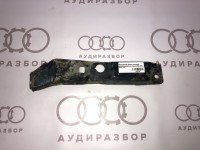 Кронштейн фары правый 4A0805606B на Ауди 100/A6 4A2, C4
