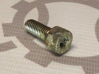 Болт с внутренним шестигранником M8X20 VAG N01471015 N0147107 на Ауди 80/100 B4, C4