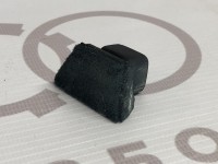 Заглушка правая VAG 4A0837492D на Ауди 100/A6 C3, C4