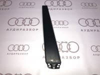 Накладка центральной стойки правая 4A0853290C на Ауди 100/A6 4A2, C4