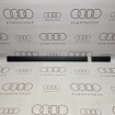 Защитный молдинг двери спереди справа средний VAG 4A0853952 на Ауди 100 C4