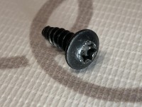 Cамонарезной винт  VAG 4A0853127D на Ауди 100/A3/A4/A6 C4, 8L, B5, C5