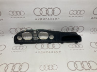 Облицовка комбинации приборов VAG 4A1919208 88356341 на Ауди 100 C4