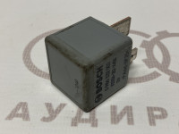 Реле электровентилятора BOSCH 191937503 0986332002 на Ауди 80/90/100/A3 B3, C3, 8L
