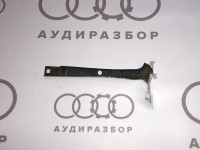 Кронштейн переднего крыла правый VAG 893821138 на Ауди 80/90 B3, B4