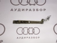 Кронштейн переднего крыла правый 893821138 на Ауди 80/90 893, 89Q, 8A2, B3, 8C2, 8C5, B4