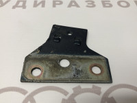 Несущая пластина справа  VAG 4A0805130 на Ауди 100/A6 C4