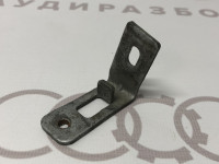 Уголок слева VAG 4A0805145 на Ауди 100/A6 C4