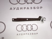 Кронштейн переднего крыла правый 893821138 на Ауди 80/90 893, 89Q, 8A2, B3, 8C2, 8C5, B4