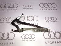Петля крышки багажника левая 4A5827301E на Ауди 100/A6 4A2, C4, 4A2