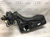 Бак, топливный VAG 8A0201075S 8A0201085 на Ауди 80 B4