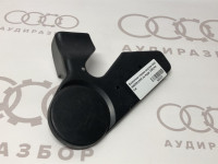 Колпачок справа внутри VAG 4A0881464 на Ауди 100/A6 C4